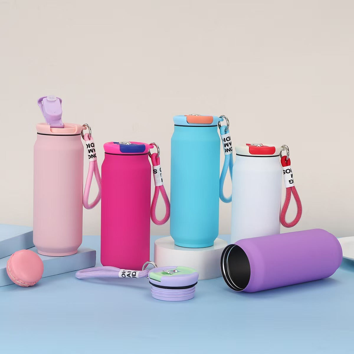Damen isolierte Wasserflasche mit praktischem Tragegriff Karnz