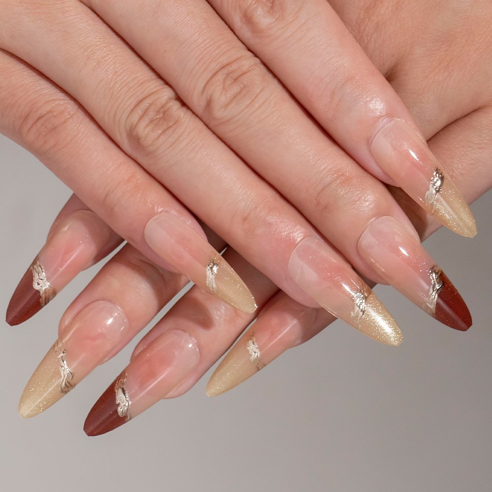 Elegantes Stiletto-Nageldesign-Kit Karnz