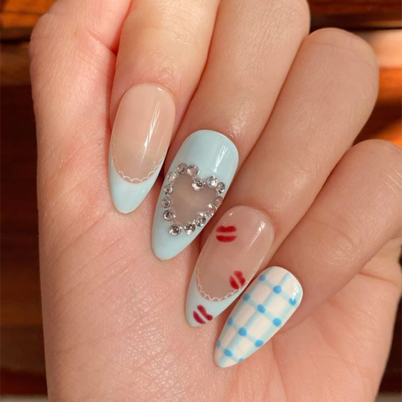 Dekoratives Stiletto Nagelkunst Set