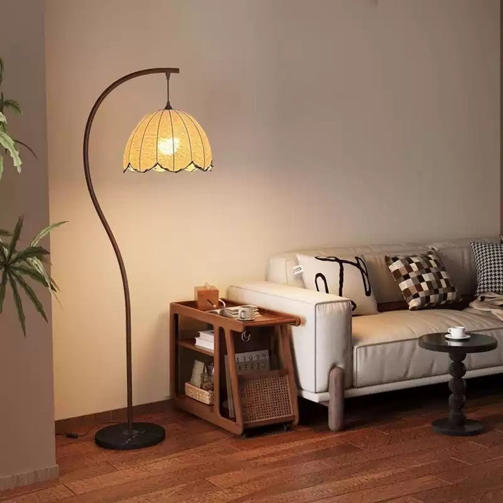 Vintage-inspirierte Stehlampe