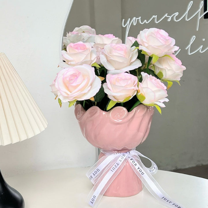 Dekorative blumenförmige Vase für Wohnkultur