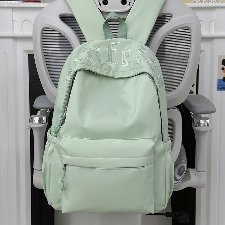 Modischer Rucksack mit Abnehmbaren Charms Karnz