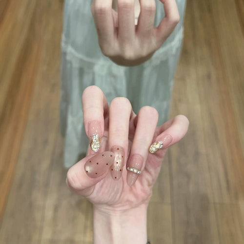 Dekoratives Press-On Nageldesign-Set