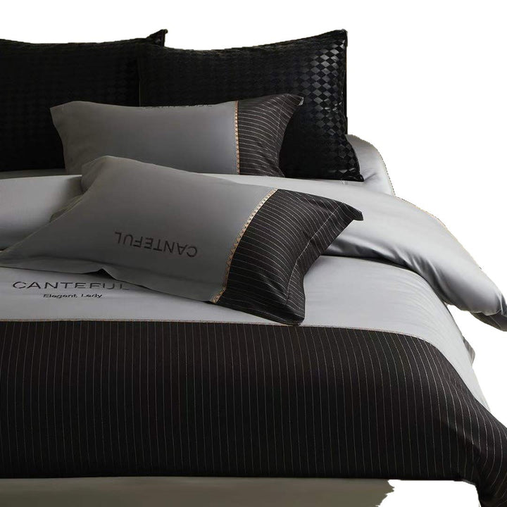 Luxuriöses Satin-Feel Wendebettbezug- und Kissenbezug-Ensemble mit Streifenbettdecke
