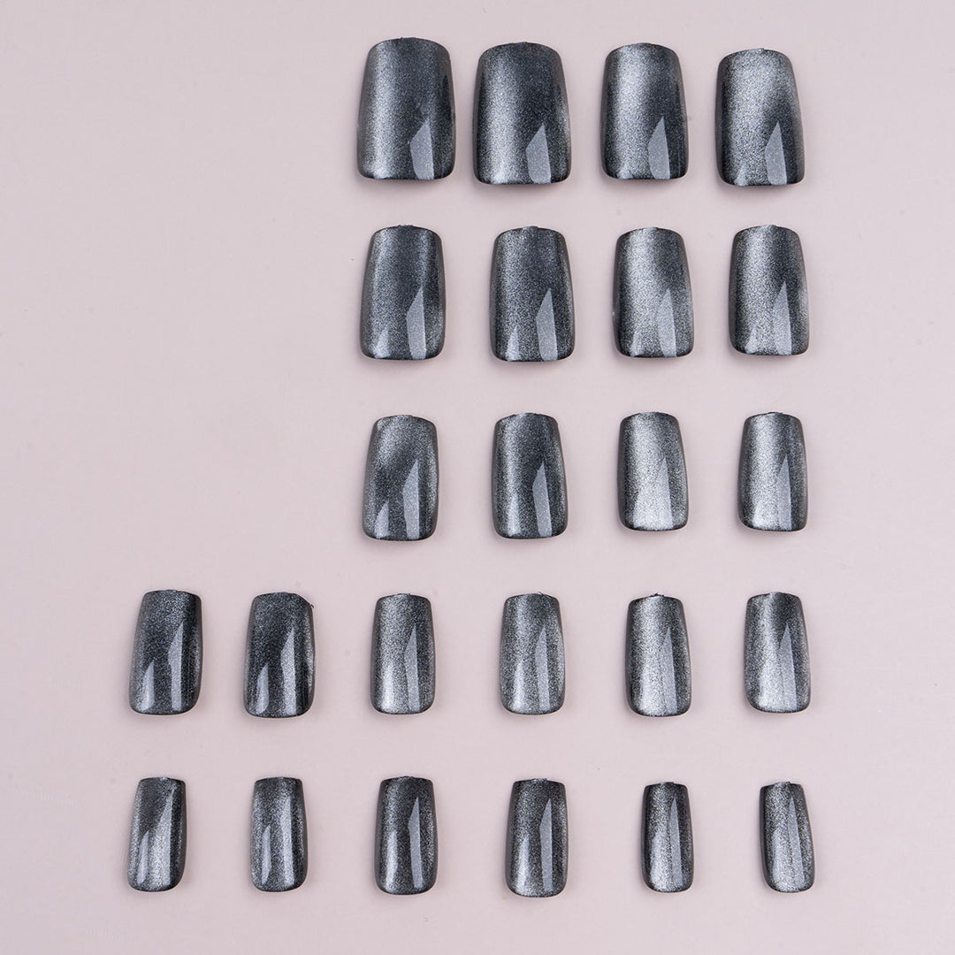 Press-On Nagelset mit Metallic-Finish