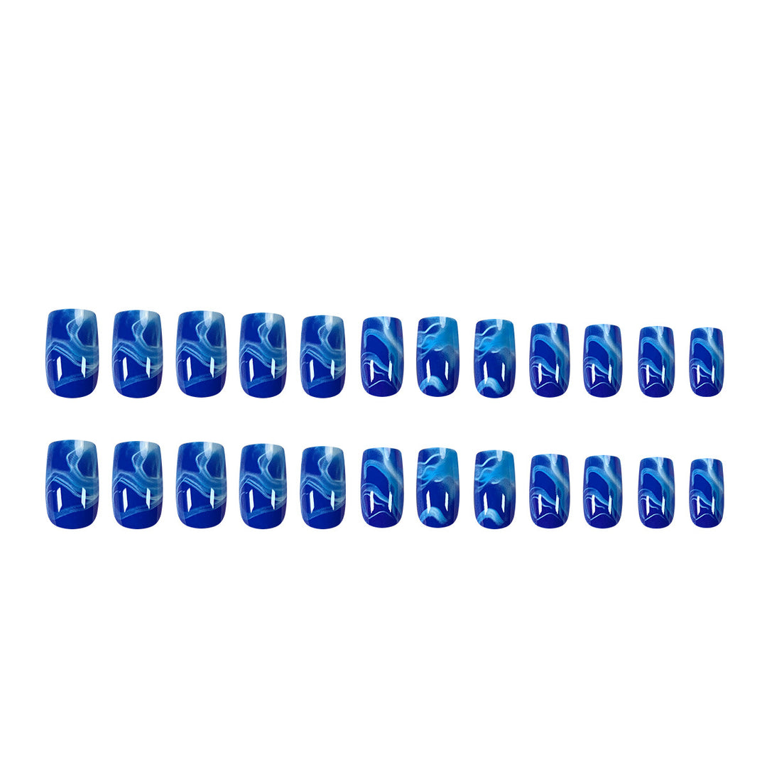 Kunstvolles Nageldesign Karnz