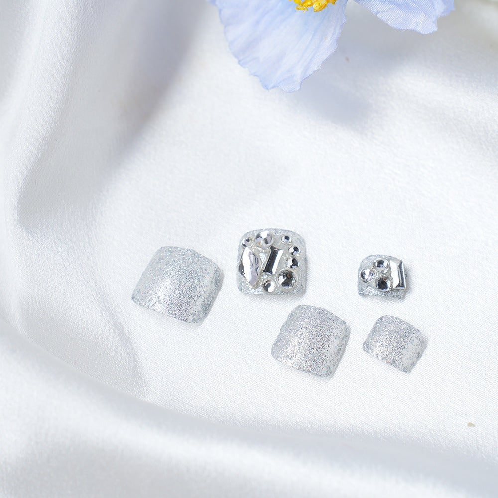 Glitzerndes Press-On Nagelkunst Set Karnz