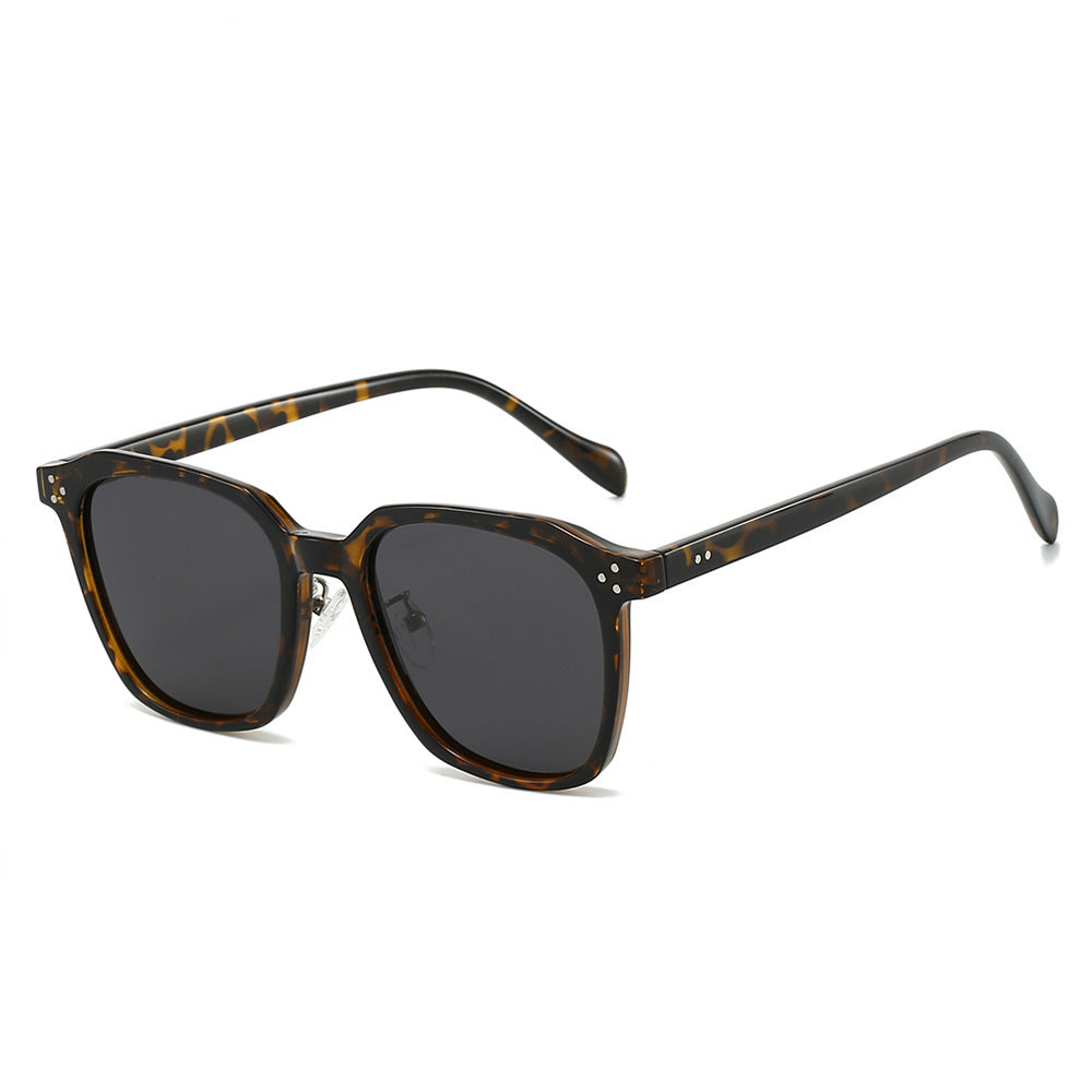 Damen quadratische Sonnenbrille mit modernem Materialmix Karnz