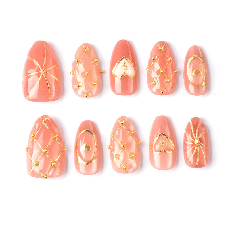 Künstlerisches Nagelkunstset mit goldenen Akzenten Karnz