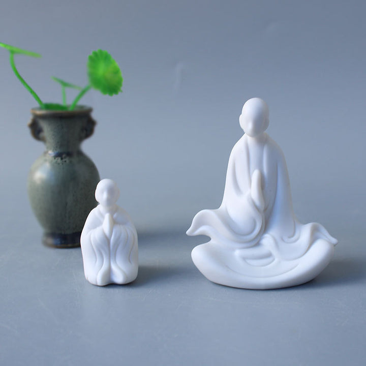 Dekorative Porzellanfigur Karnz