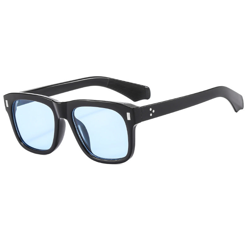 Damen modische Sonnenbrille im stilvollen und zeitgenössischen Design Karnz