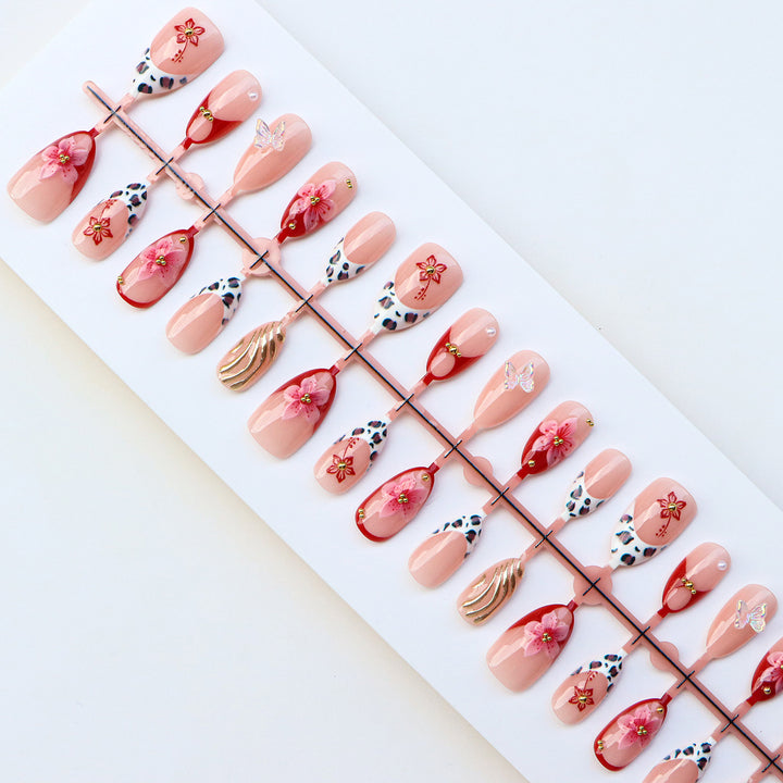 Dekoratives Floral-Nagelkunst-Set