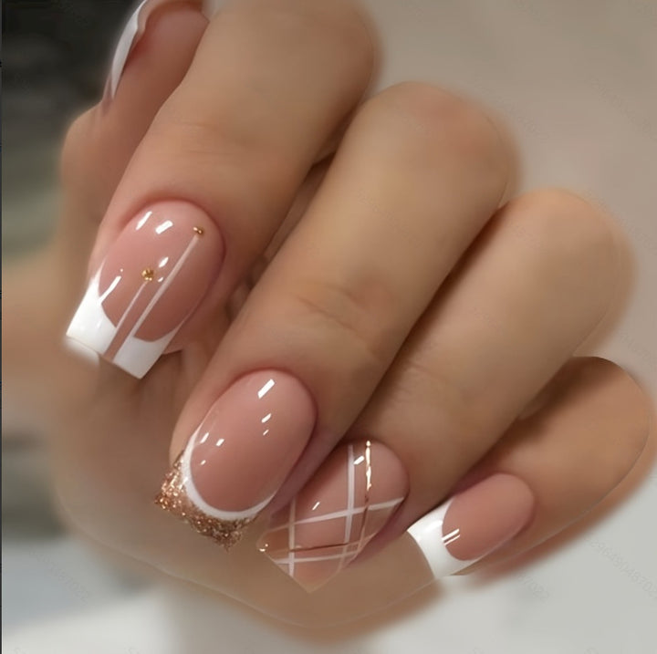 Elegant Glitter French Tip Nail Art Karnz
