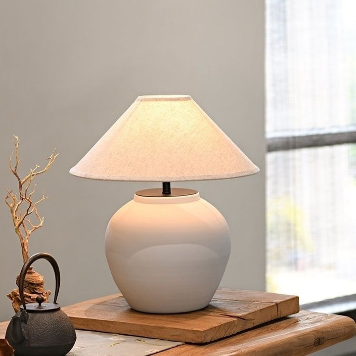 Klassische dekorative Tischlampe