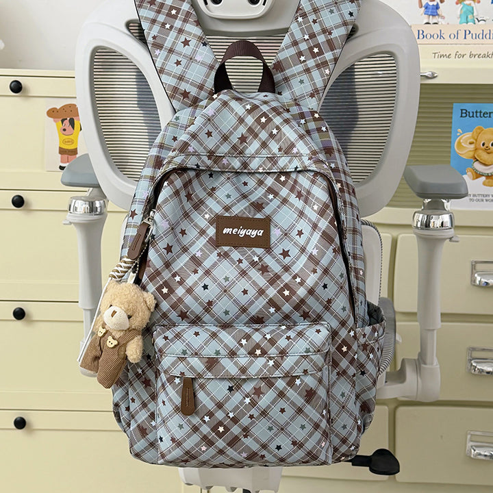 Stylischer leichter Rucksack mit niedlichem Teddybär-Schlüsselanhänger Karnz