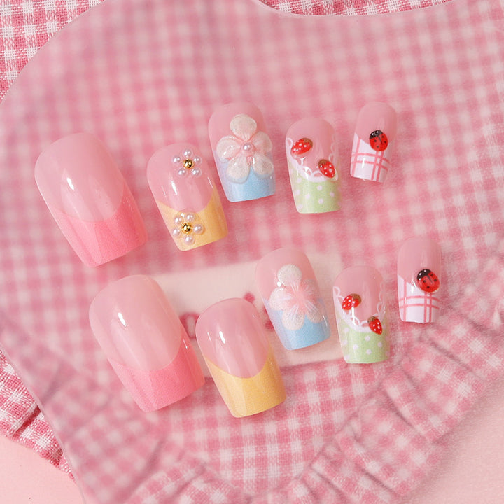 Floral Press-On Nagelkunstset Karnz