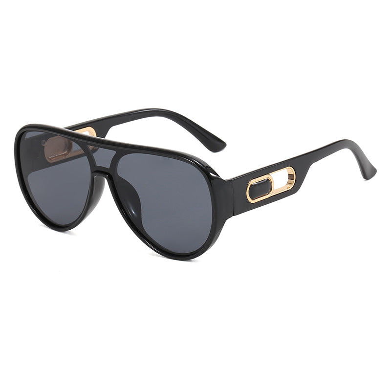 Damen Elegante Oversize-Sonnenbrille mit Designer-Details Karnz