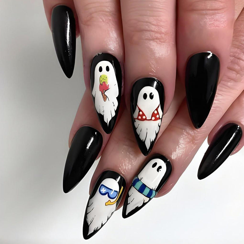 Halloween Kunstnagelset mit verspielten Gespenster-Motiven Karnz