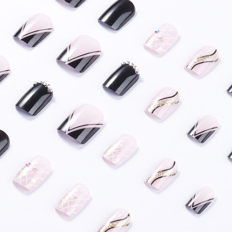 Dekorativer Press-On-Nagelset