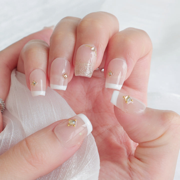 Schmetterlings-verzierte Press-On Nagelset