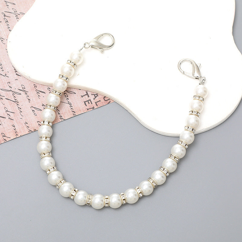 Stylisches Perlenarmband Karnz