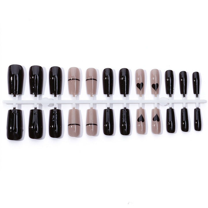 Elegantes Glänzendes Press-On Nagelset Karnz