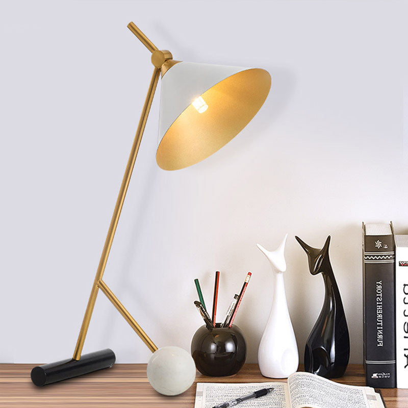 Moderne verstellbare Schreibtischlampe