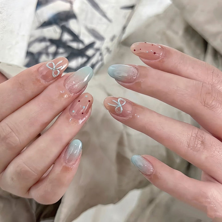 Künstlerische Themen Nageldesign Kollektion Karnz