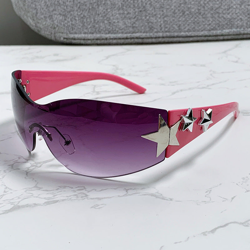 Damen stylische Sportsonnenbrille mit Drittelrahmen und auffälligen Sternenakzenten Karnz