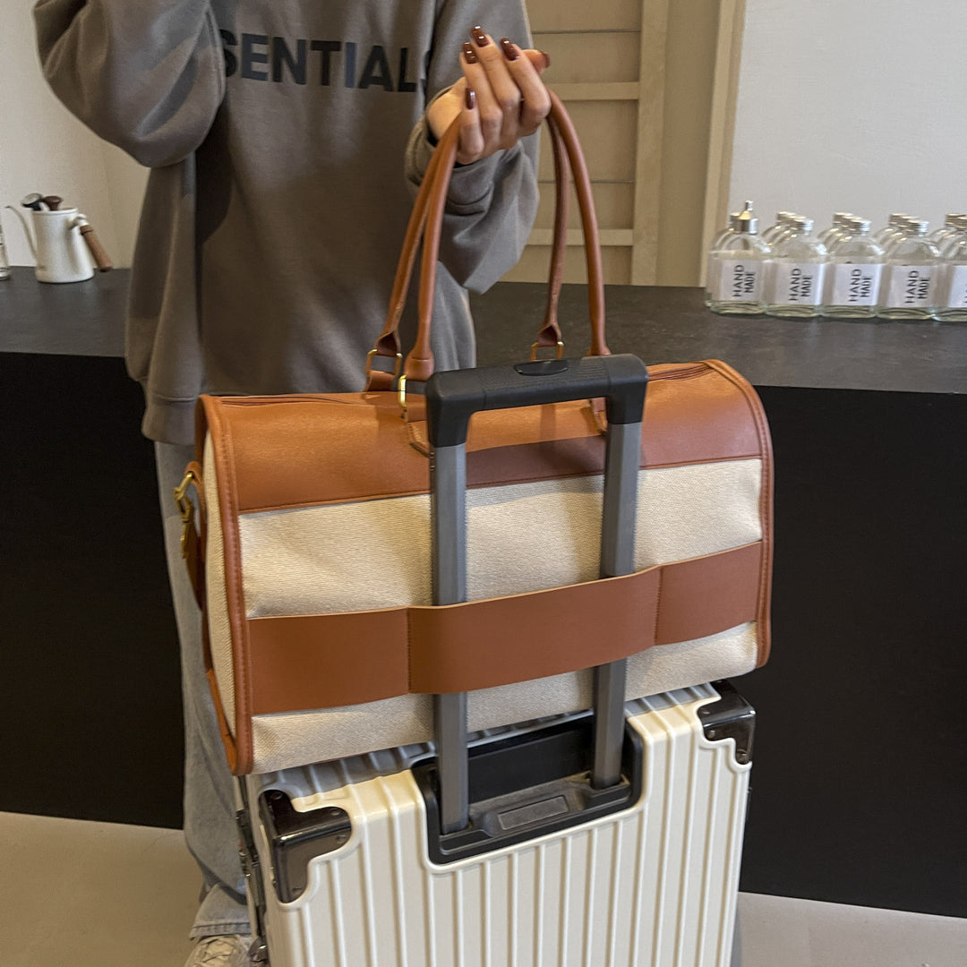 Stylische Canvas-Wochenendtasche
