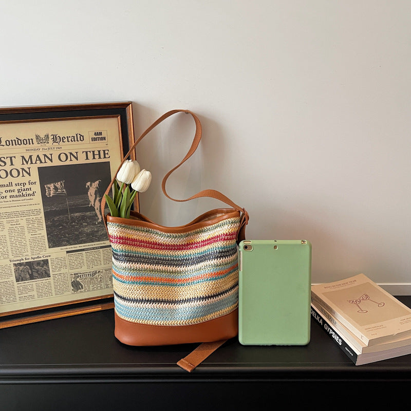 Boho Chic Woven Schultertasche