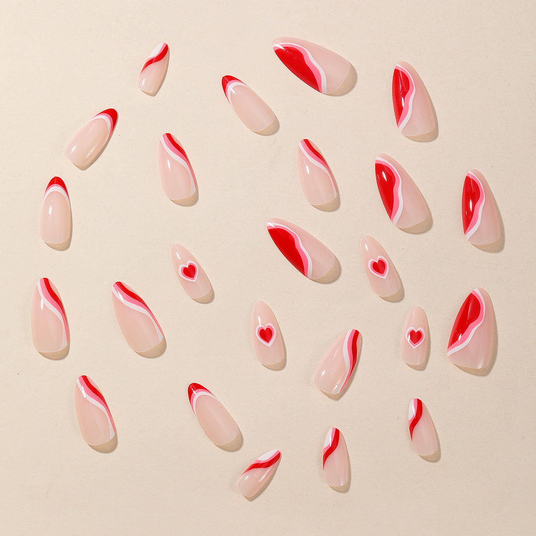 Künstlerische Herz-Themen-Acryl-Nagelerweiterungen Karnz