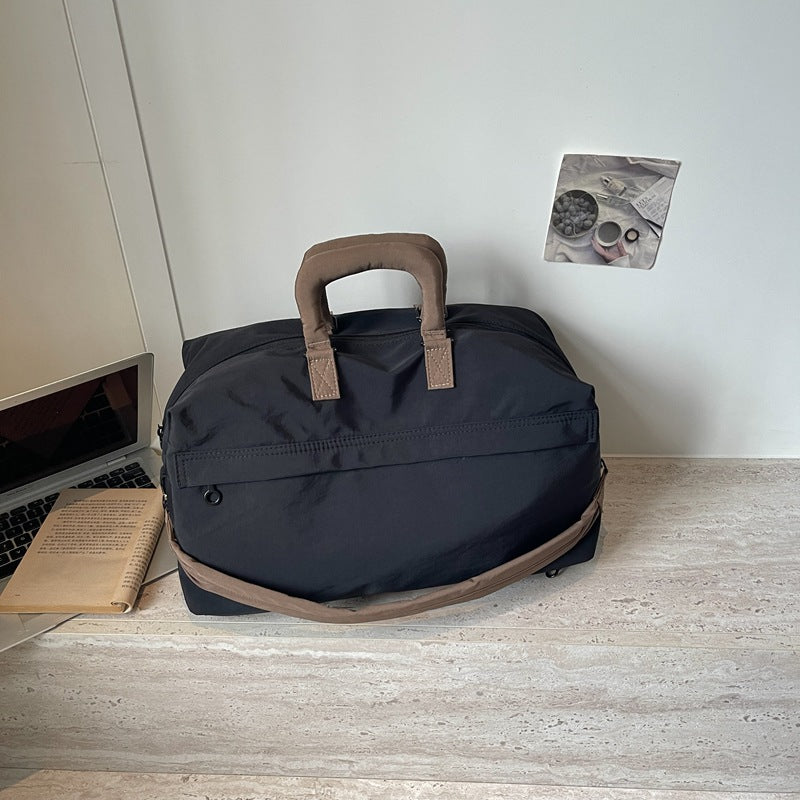 Geräumige Wochenend-Duffel-Tasche Karnz