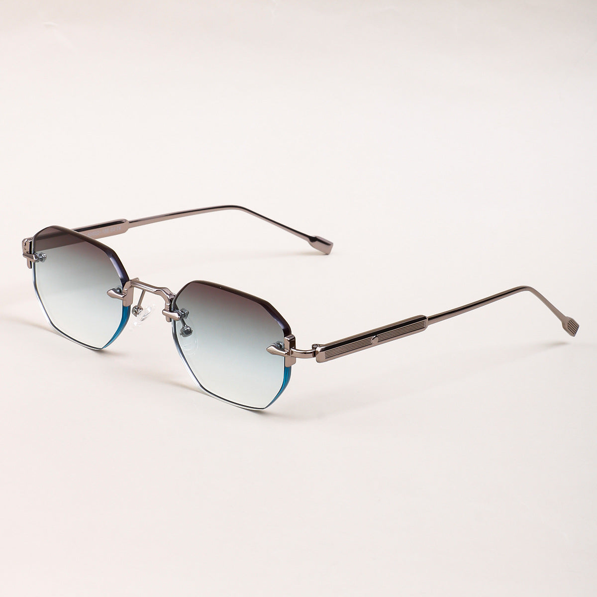 Damen Sonnenbrille mit elegantem achteckigen Rahmen und komfortablen Nasenpads Karnz