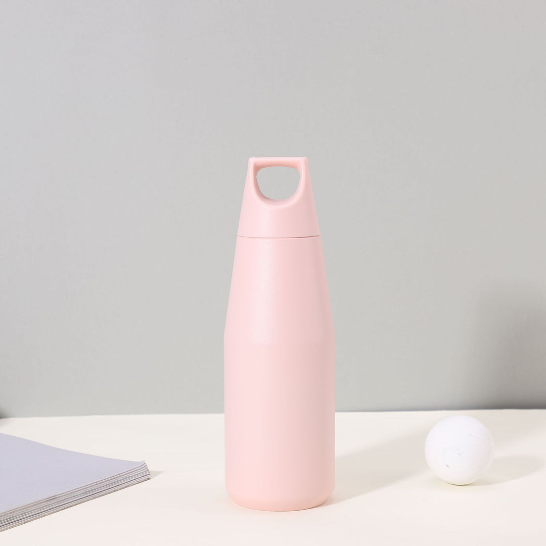 Isolierte Wasserflasche Karnz