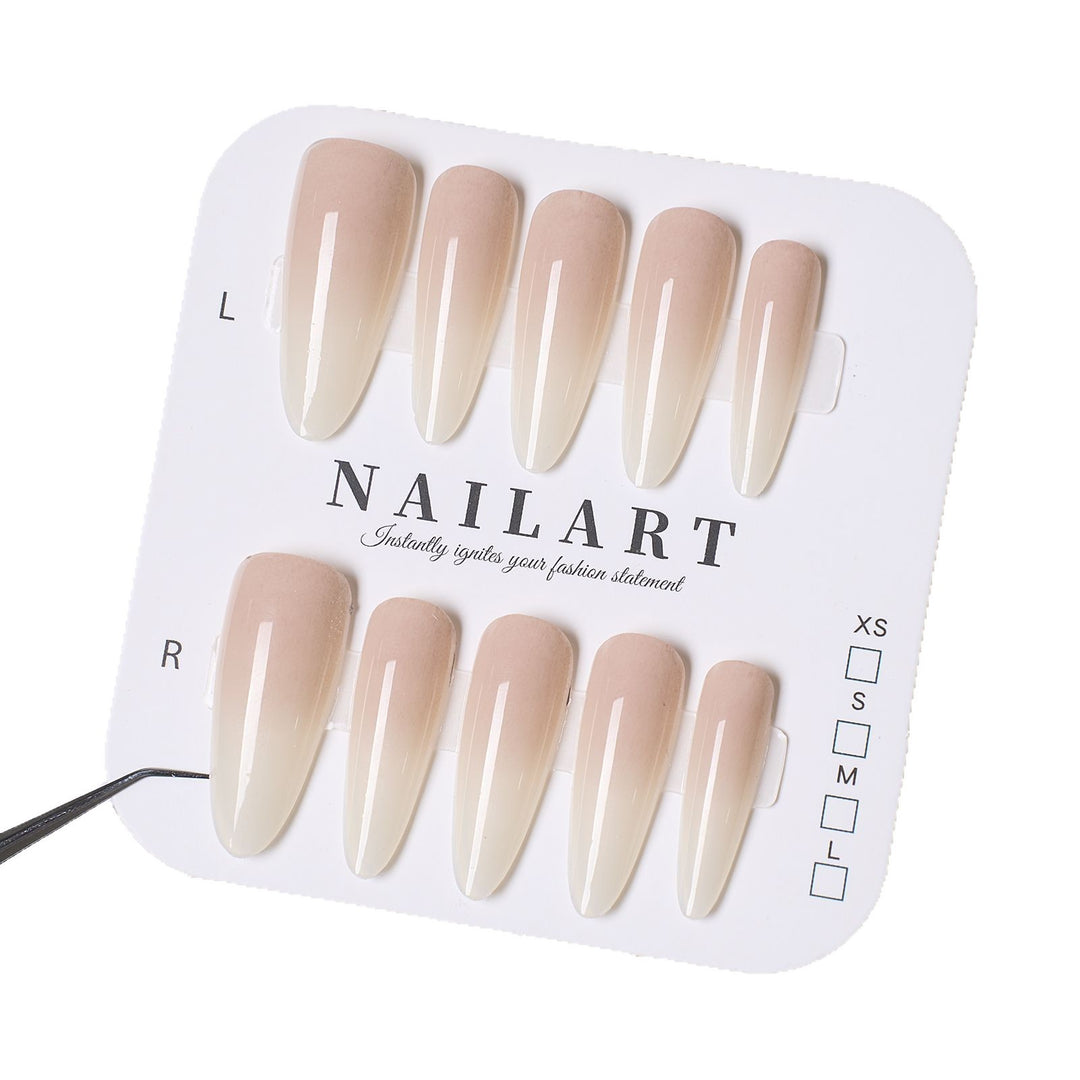 Elegantes Stiletto-Form Press-On Nagelset Karnz
