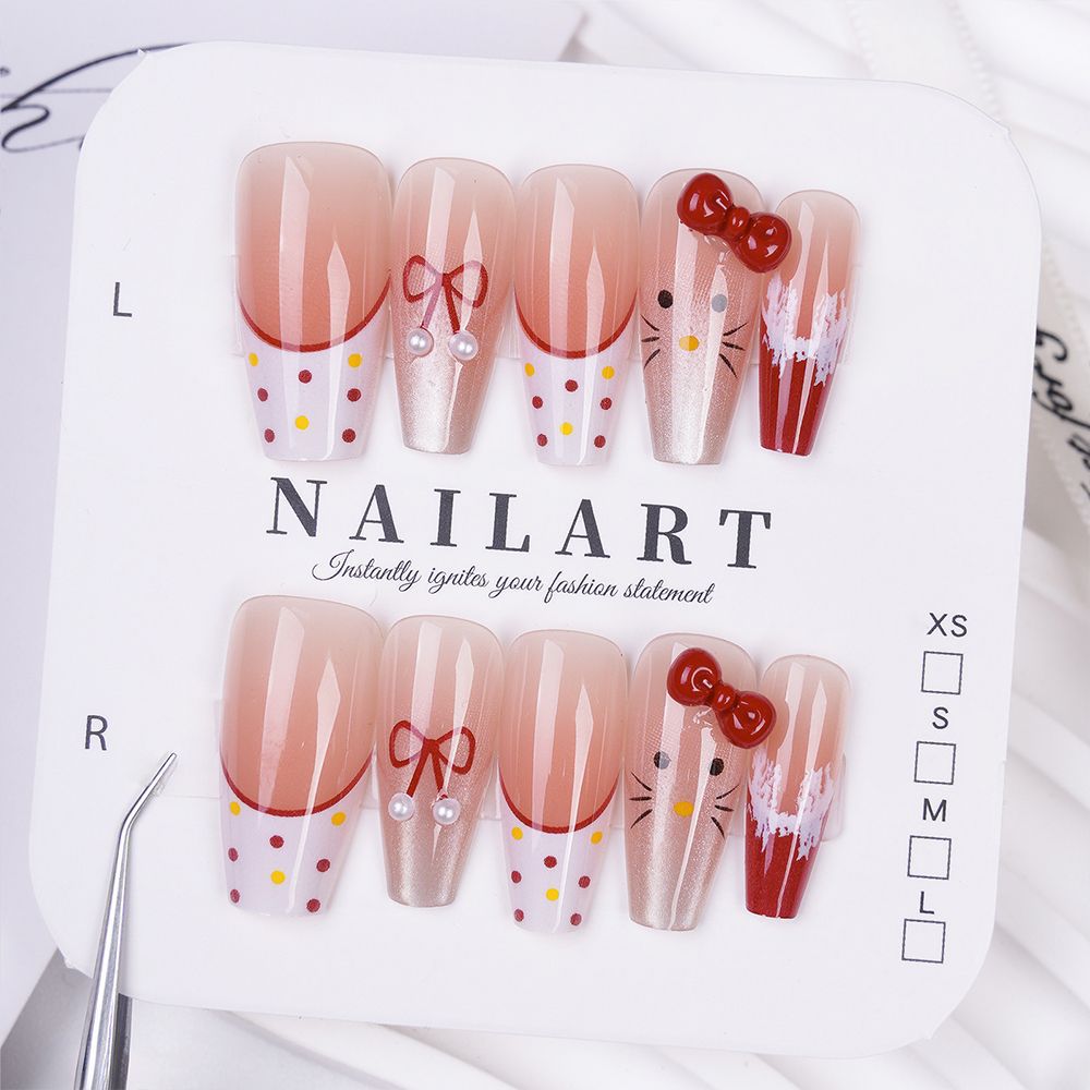 Kreatives thematisches Press-On-Nagelset Karnz