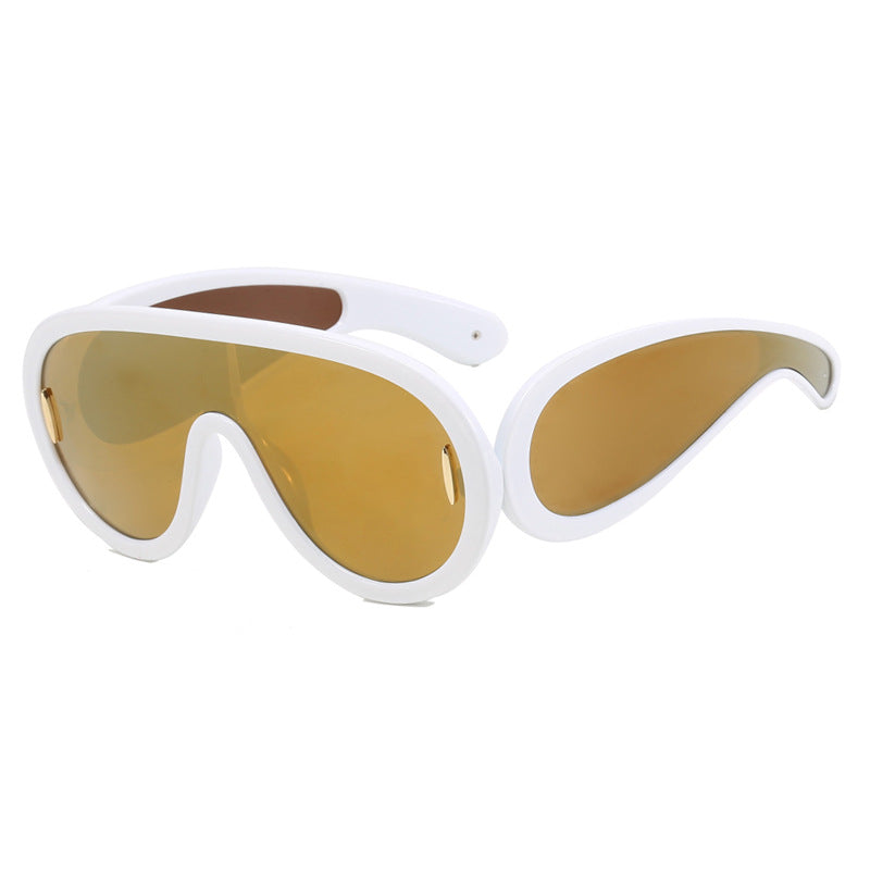 Damen sportliche Schutzbrille im innovativen Design Karnz
