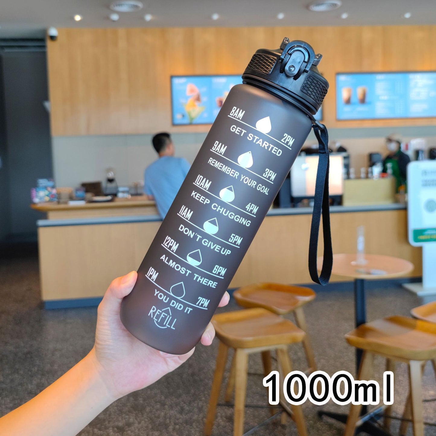 Damen motivierende Wasserflasche mit Zeitmarkierungen Karnz