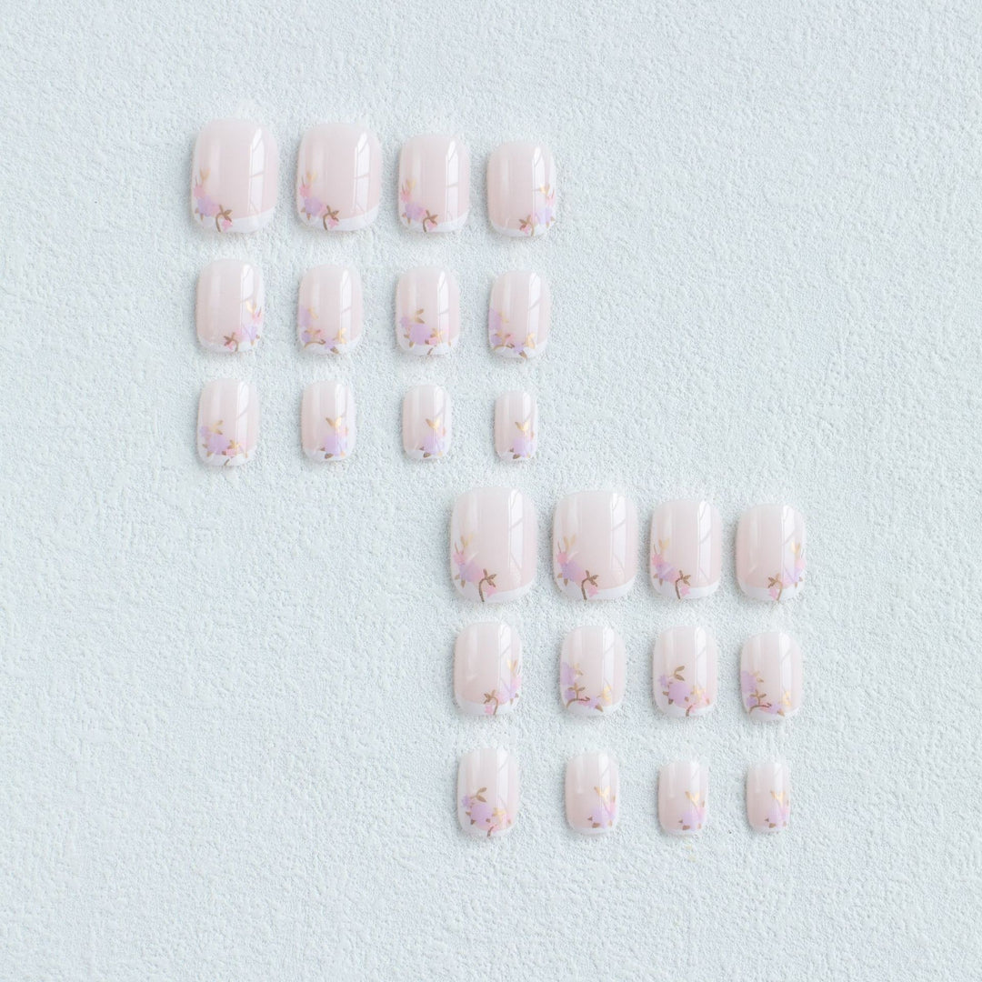 Blumeninspiriertes Nagelkunst-Set