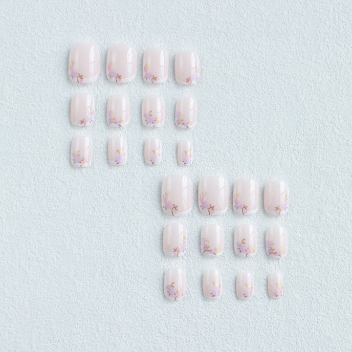Blumeninspiriertes Nagelkunst-Set