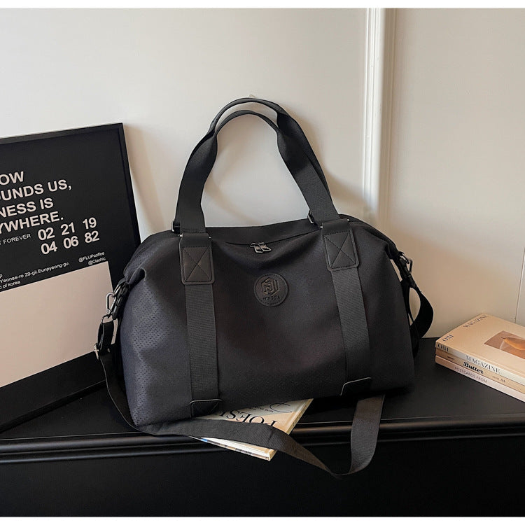 Geräumige Reisetasche Karnz