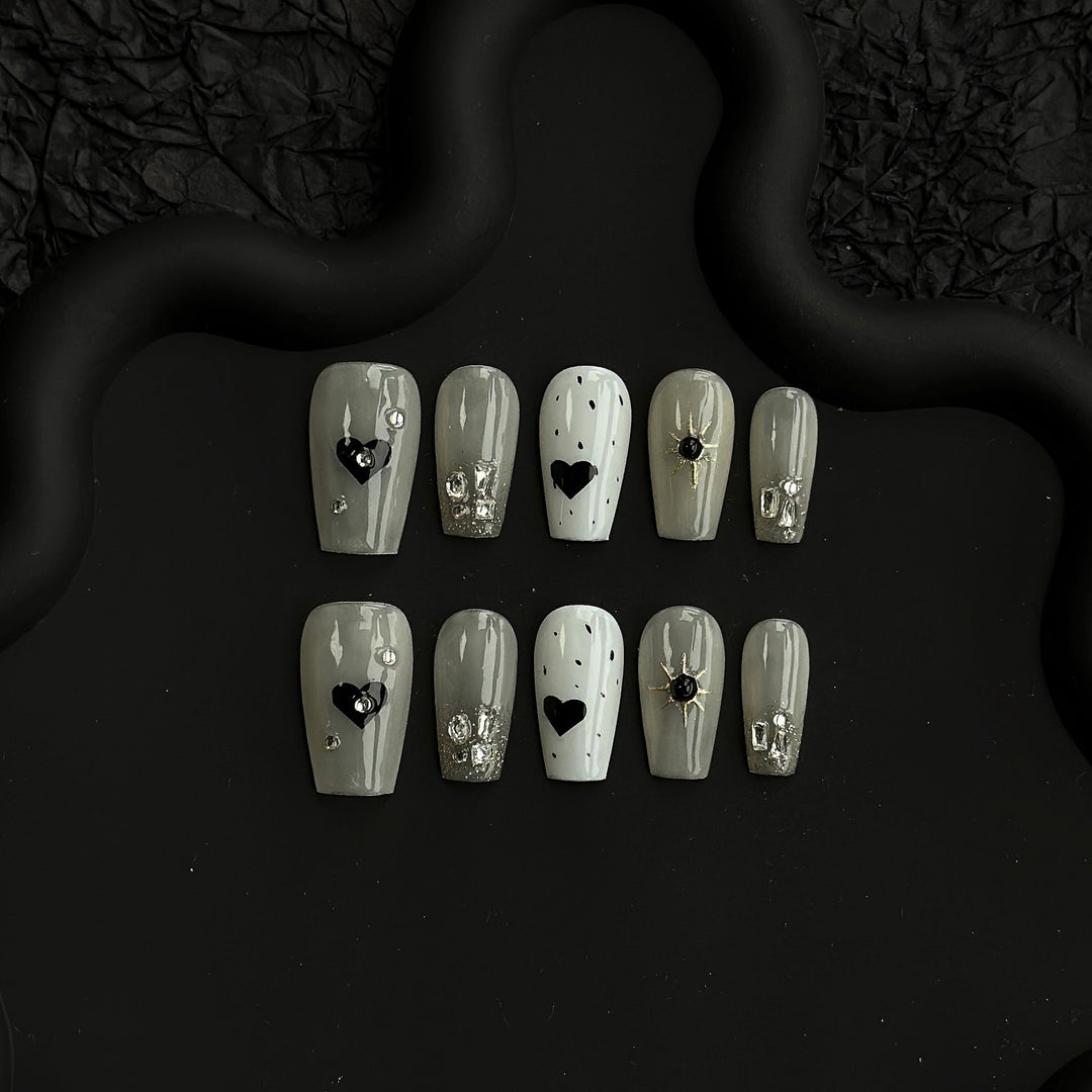 Themen Press-On Nail Art Set