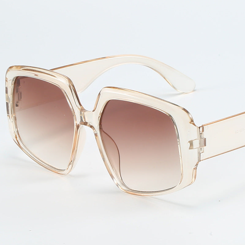 Damen moderne quadratische Sonnenbrille mit hochwertigen UV-Schutztechnologien Karnz