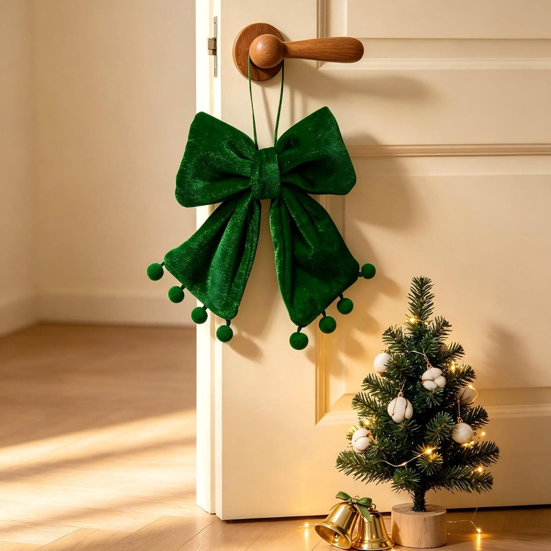 Dekorative Weihnachtskrawatte aus Samt