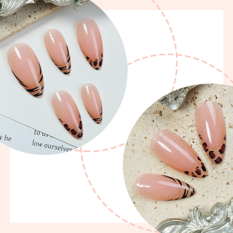 Kunstnagelset mit eleganten Leopard- und Ombre-Designs Karnz