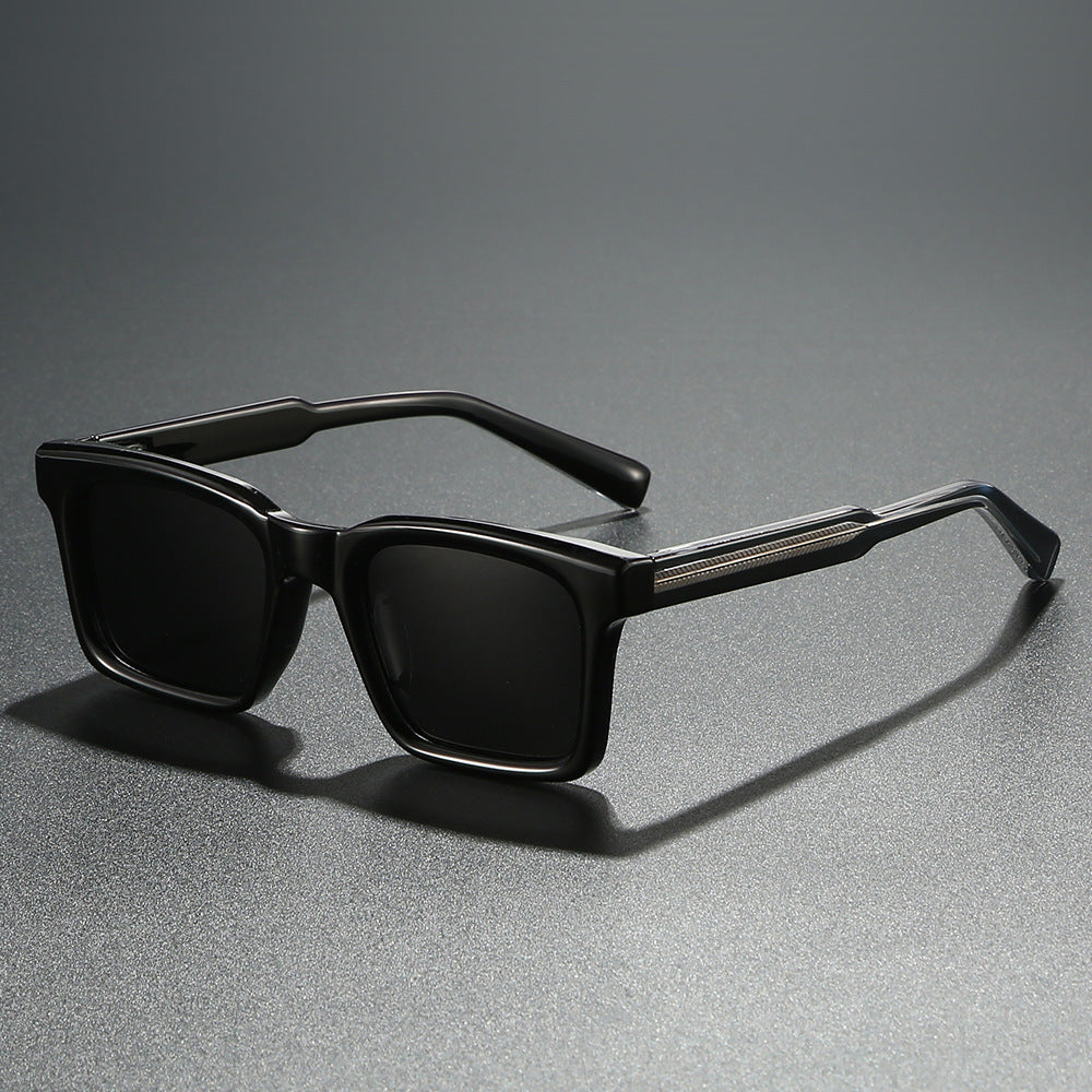 Damen modische Sonnenbrille mit exklusivem Rahmen und UV-Schutz Karnz