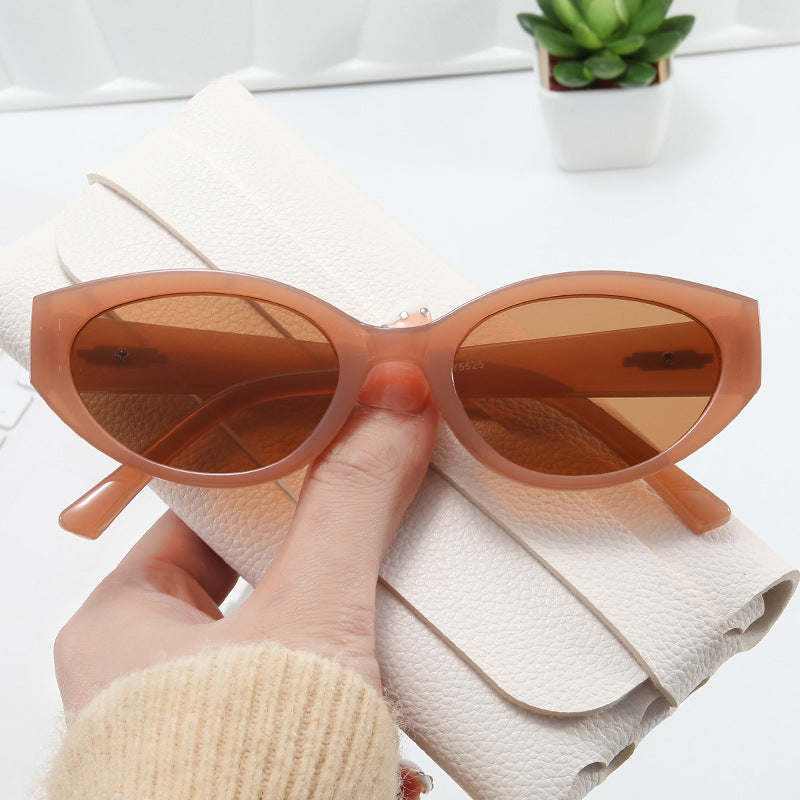 Damen Cat-Eye Sonnenbrille mit elegantem Kunststoffrahmen Karnz