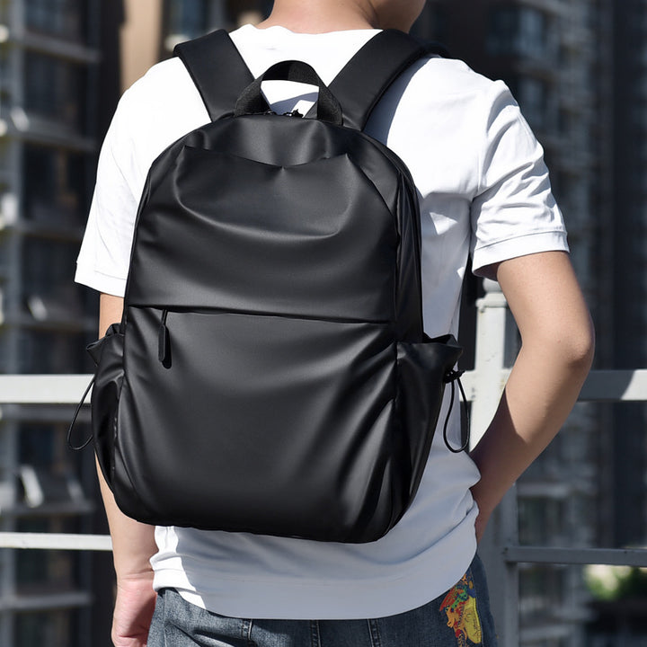 Schlanker Wasserdichter Reise-Rucksack Karnz