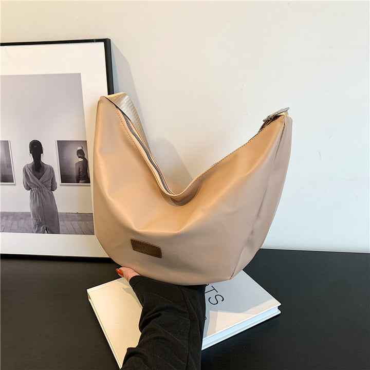 Moderne Hobo-Handtasche